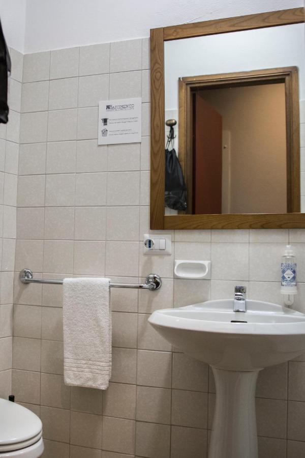 Отель Bastimento Фьоренцуола-д'Арда Экстерьер фото